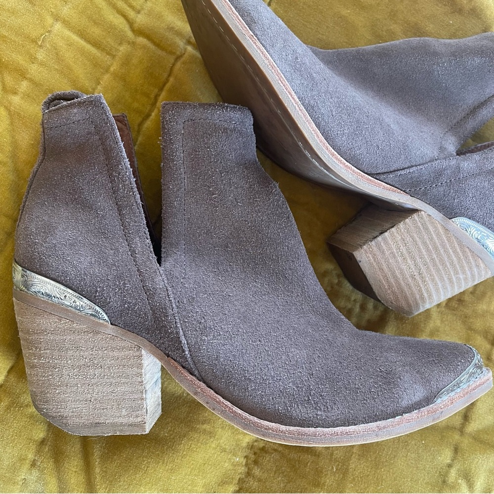 Jeffrey Campbell Cromwell Suede Western Booties - Picture 6 of 14